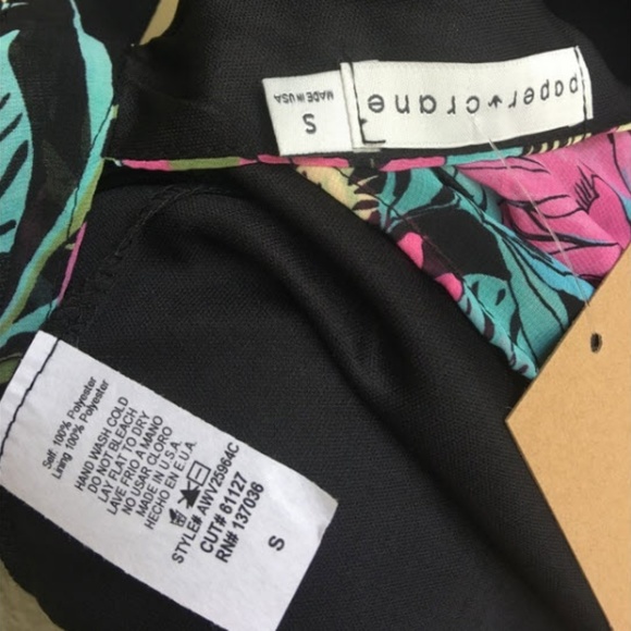 HP🎉 Fun & Flirty Black Floral halter - Picture 6 of 6